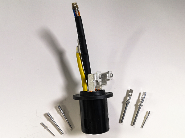 电动汽车充电模组结构件